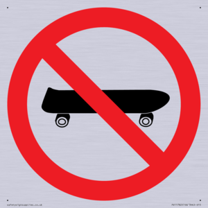 P924 Prohibition: No skateboarding